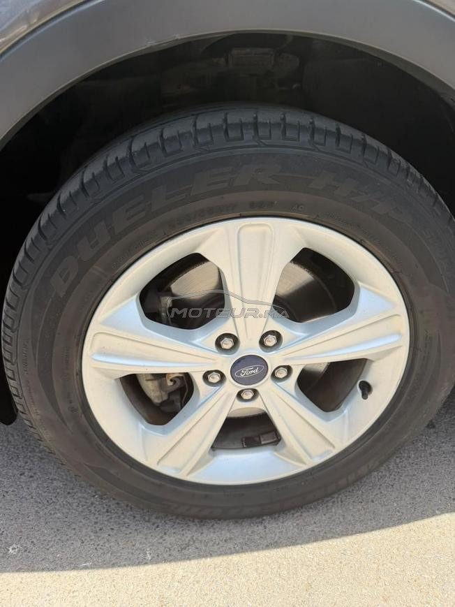 je veux vendre mon vehicule Ford kuga