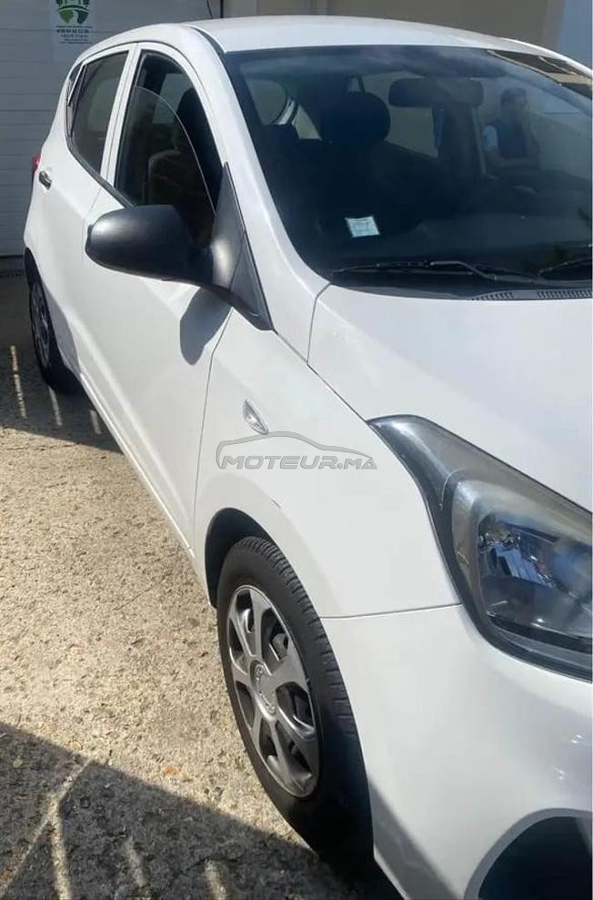 HYUNDAI i10  ESSENCE MANUELLE 2017