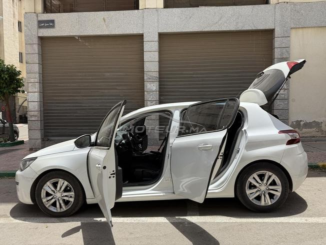 peugeot 308 trés bon état 