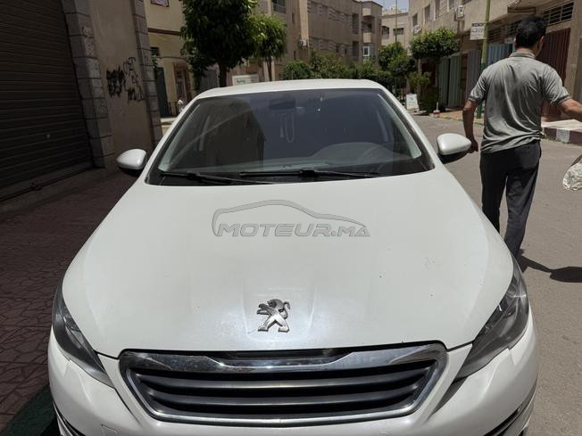 peugeot 308 trés bon état 