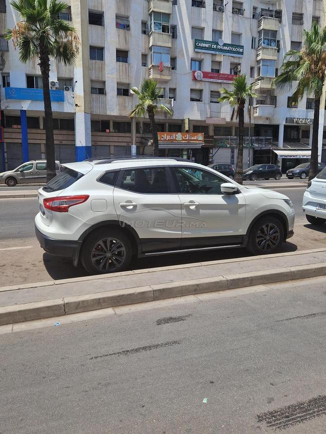 Nissan 2016