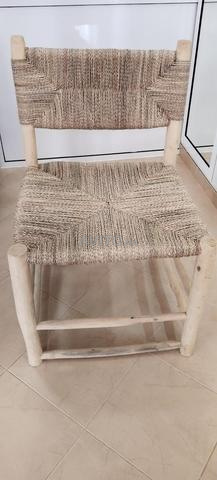 كرسيان مصنوعان يدويًا - 2