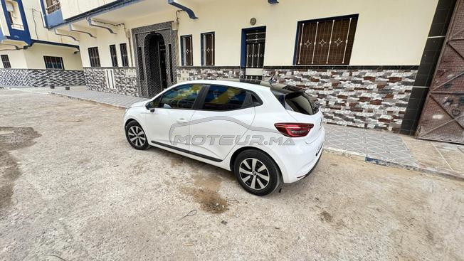 dlm akyn clio 5. asyra n9iya omzyn 