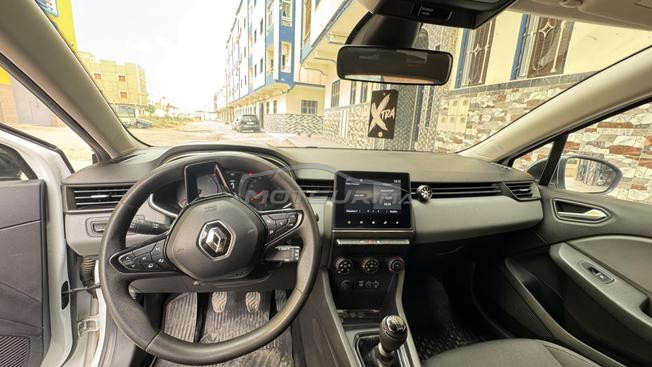 dlm akyn clio 5. asyra n9iya omzyn 