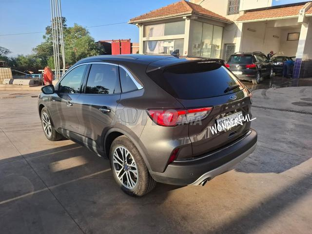Ford Kuga Diesel Automatique 2022 à Meknès - 2