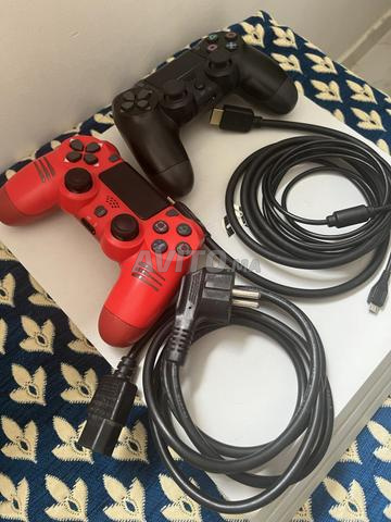 PS4 Pro 1TB Blanc Édition Limitée 2 Manettes EA FC 25