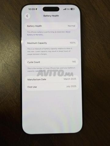 iPhone 16 pro max comme neuf. état batterie 100