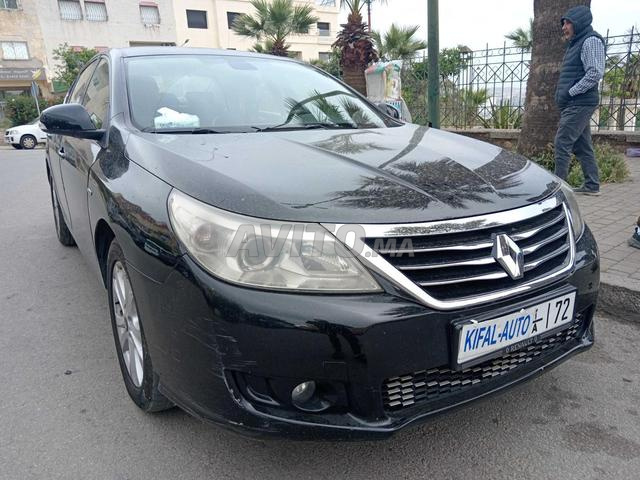 Renault Latitude 2013 photo 3