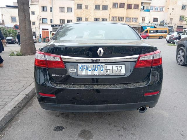 Renault Latitude 2013 photo 4
