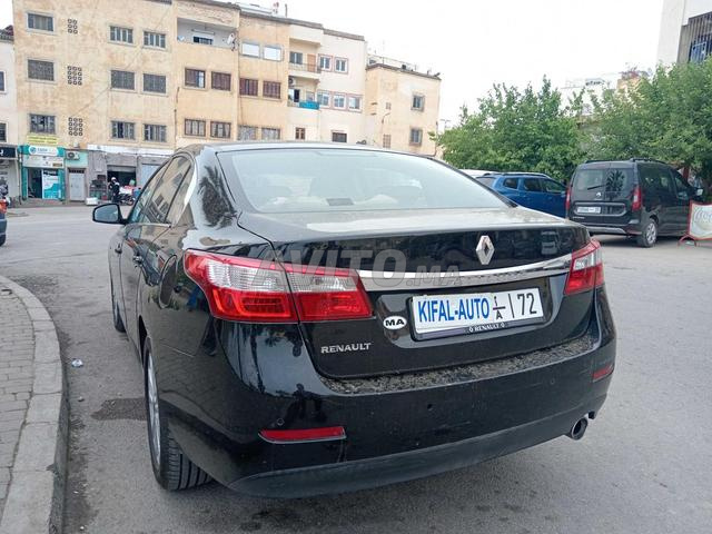 Renault Latitude 2013 photo 5
