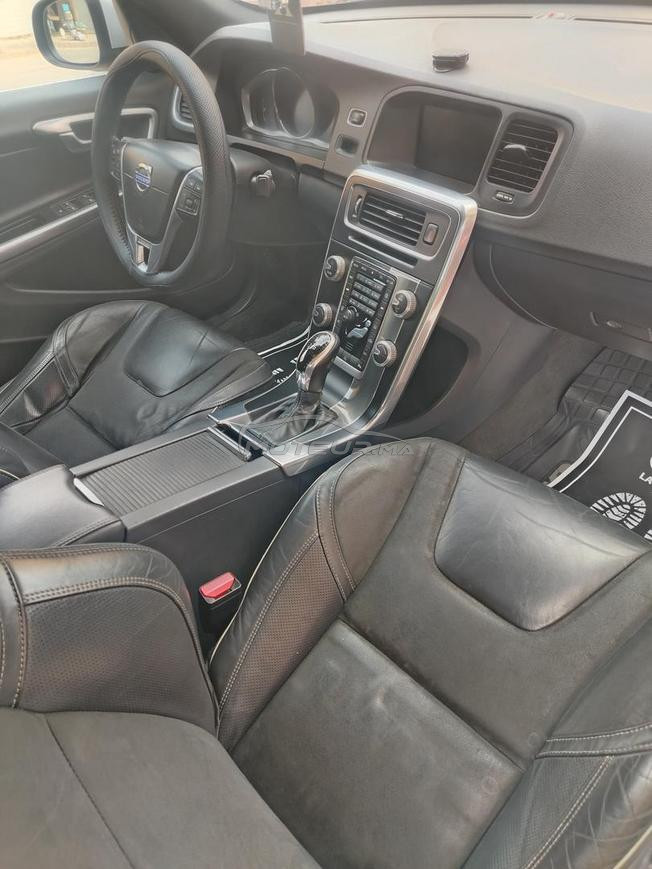 volvo s60 D3 R DESIGN 