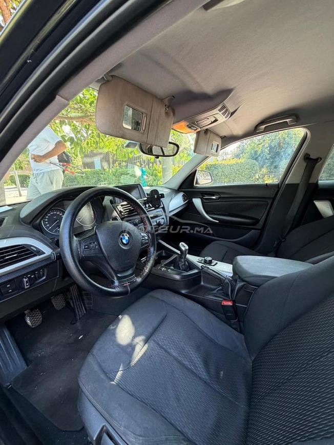 très belle voiture 