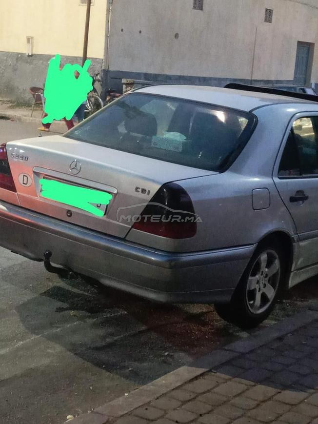 Mercedes-Benz 220 Diesel Manuelle 1988 à Khemisset