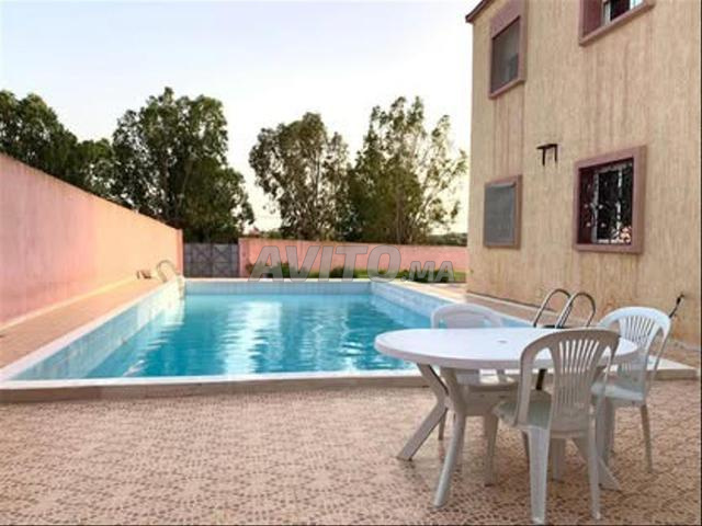 Charmante villa avec piscine - 2