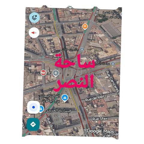 محل كبير للكراء بـ 3 طوابق، درب عمر