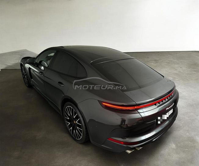 Porsche Panamera 4 Essence 2025 