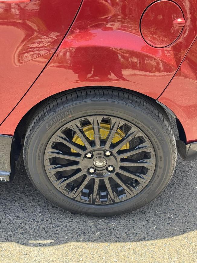 ford fiesta titanium toute option 