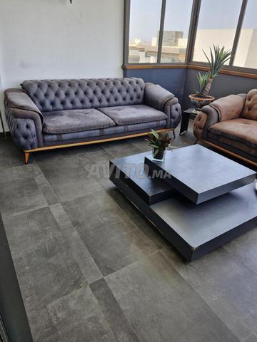 Fauteuils et table basse - 2