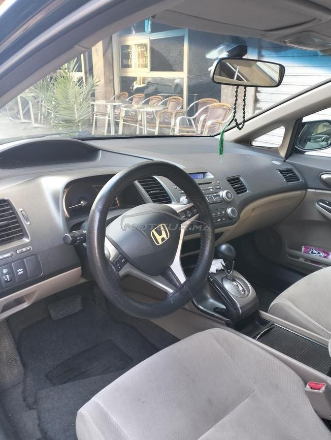 Honda Civic Essence Automatique 2009 à Casablanca