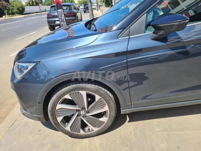 Seat Arona Essence Automatique 2023 à Mohammedia - 2