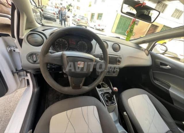 Seat Ibiza modèle 2012 - 2