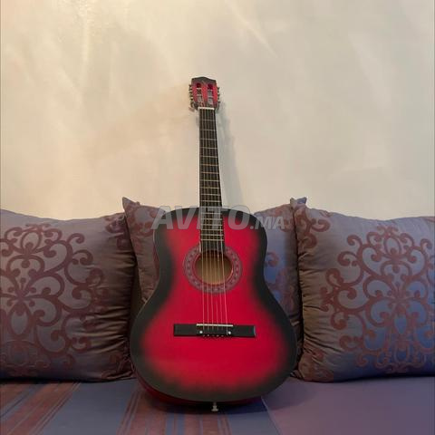 Guitare classique avec pochette (prix négociable) - 2