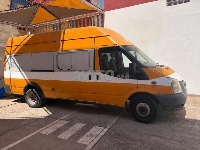 Minibus fourgon aménagé – 140 000 km - 2