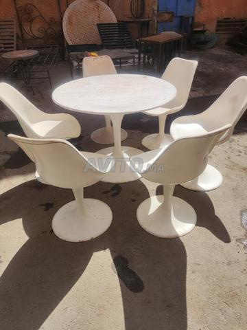 Table et six chaises - 2