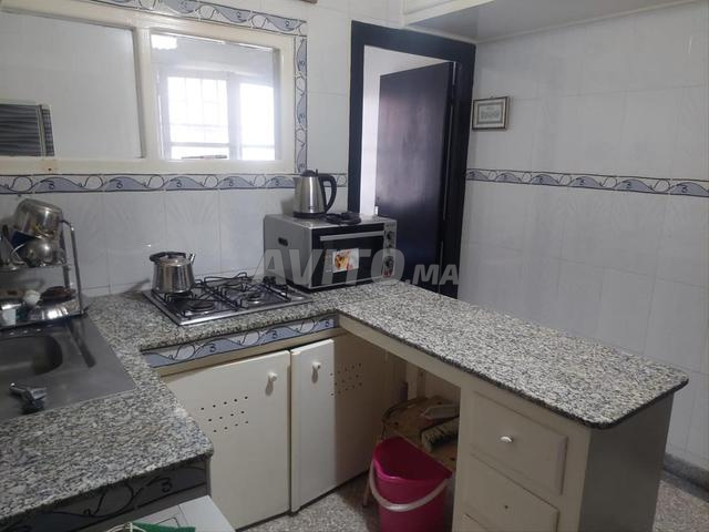 شقة جميلة مفروشة سكن شباب عين السبع 3200 درهم