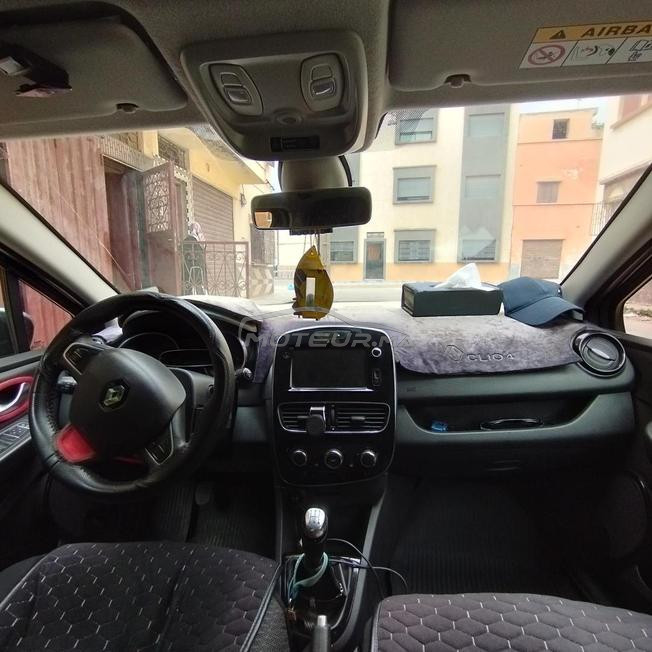 clio 2021  très bon état 