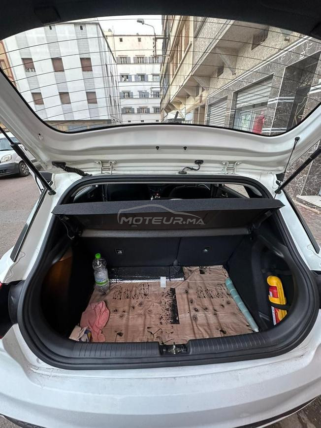 Hyundaii20