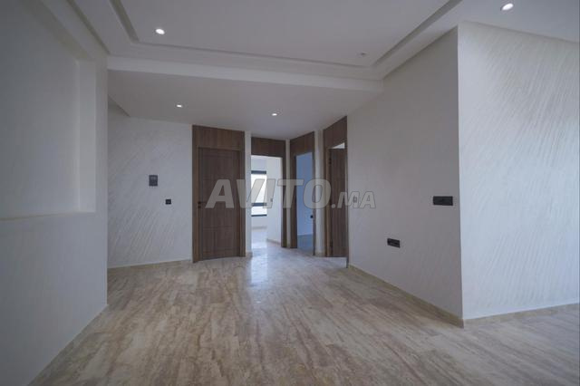 À vendre – Appartement à Casablanca Roches Noires - 2