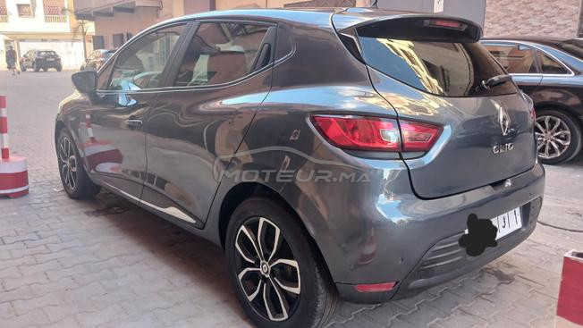 Renault clio..