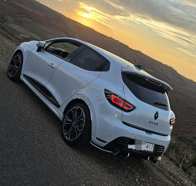 renault clio 4 intense 