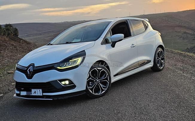 renault clio 4 intense 