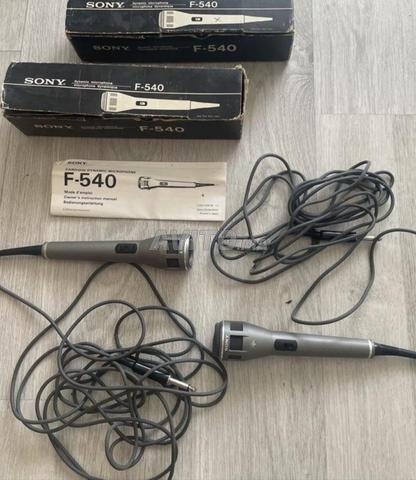 2 micros Sony Dynamic