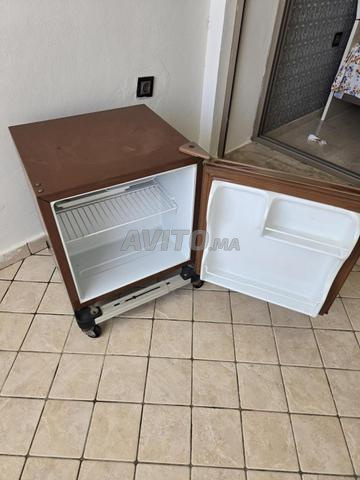 A vendre petit réfrigérateur - 2