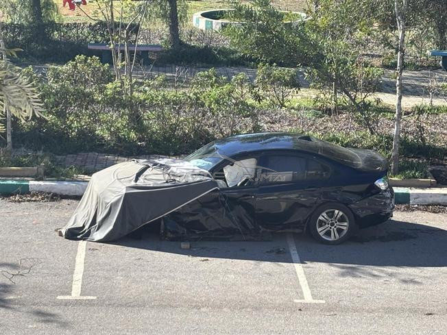 BMW Série 3 F30 accidentée 