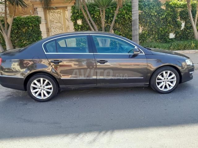 Volkswagen Passat - 2