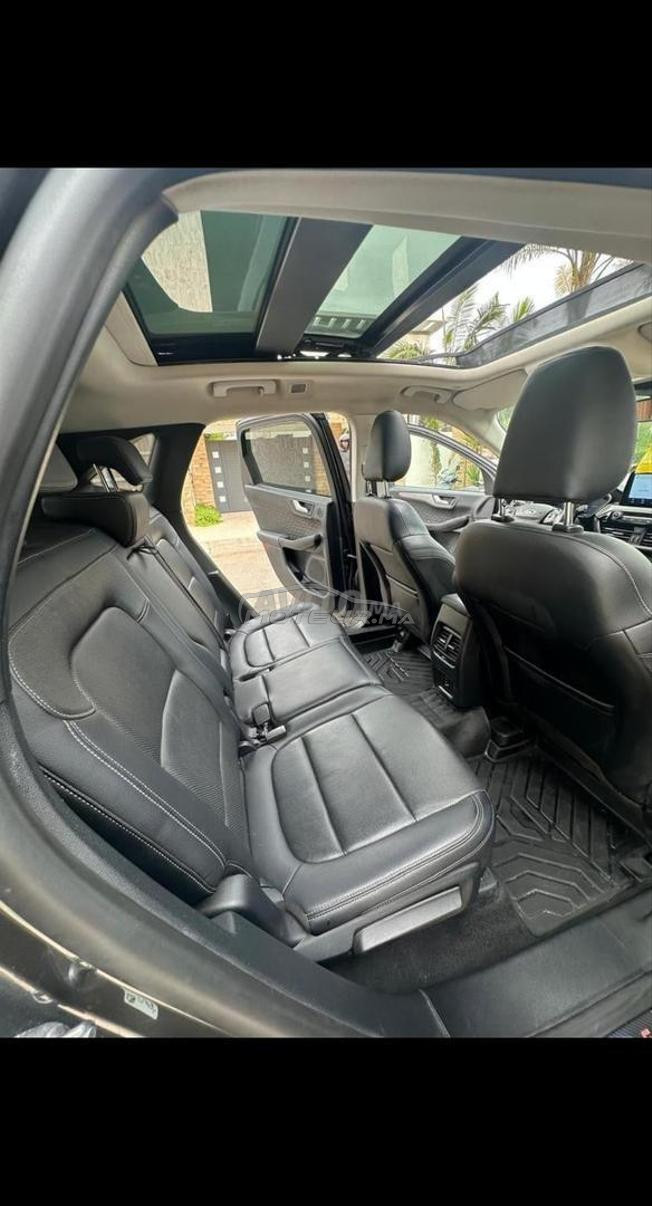 ford kuga titanium