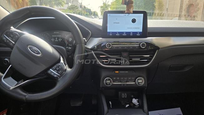 ford kuga titanium