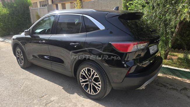 ford kuga titanium