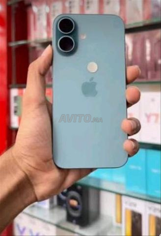 iPhone 16 d'occasion à très bon prix