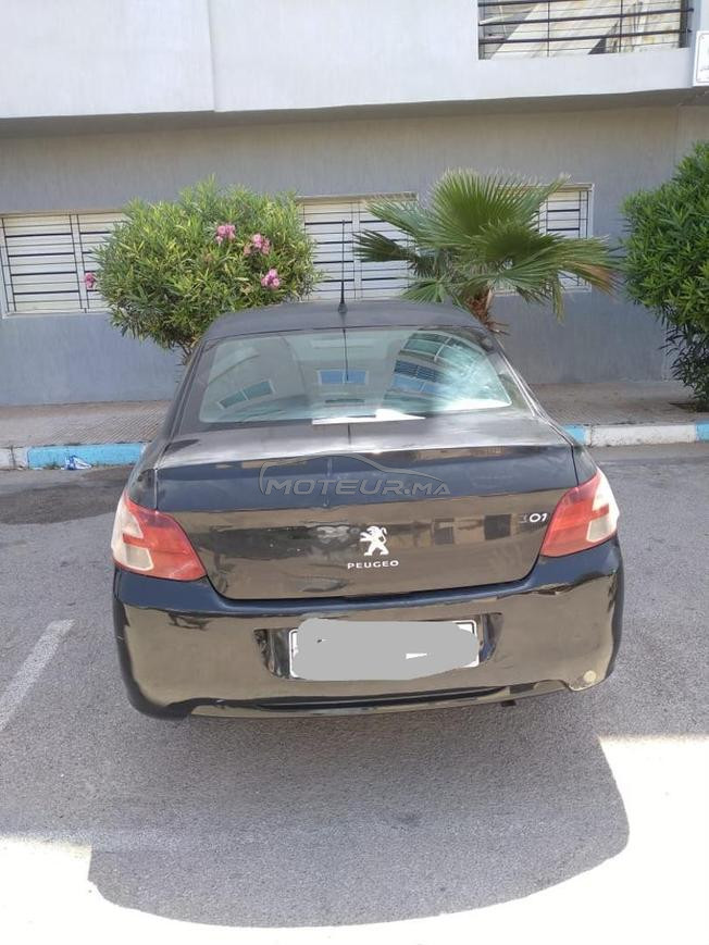 Peugeot 301 Essence Manuelle 2014 à El Jadida
