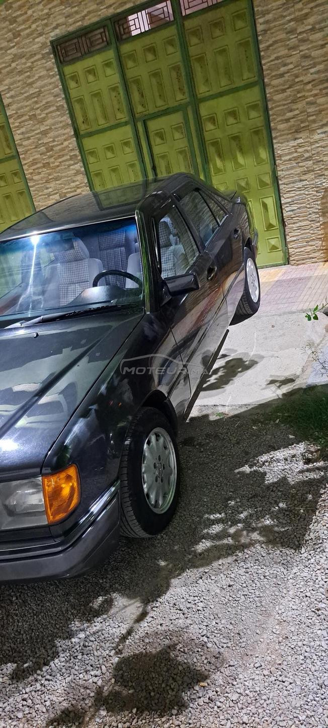 Mercedes E250 نقية وجديدة الرقم 