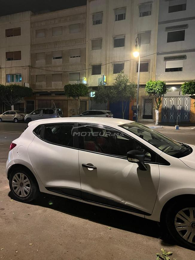 Renault Clio Diesel Manuelle 2016 à Tanger