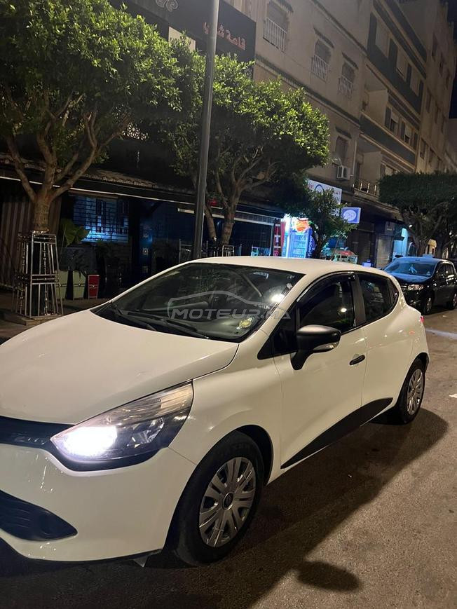 Renault Clio Diesel Manuelle 2016 à Tanger
