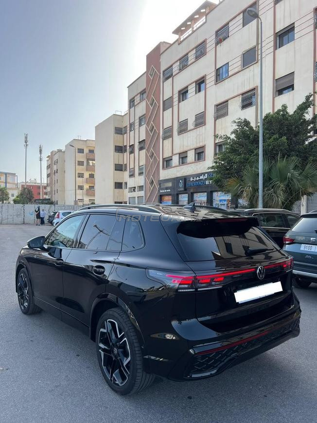 VOLKSWGEN TIGUAN