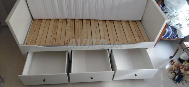Lit plus matelas en très bon état - 2