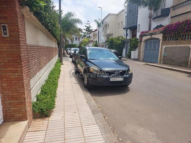 volvo xc60 D4 modèle novembre automatique  